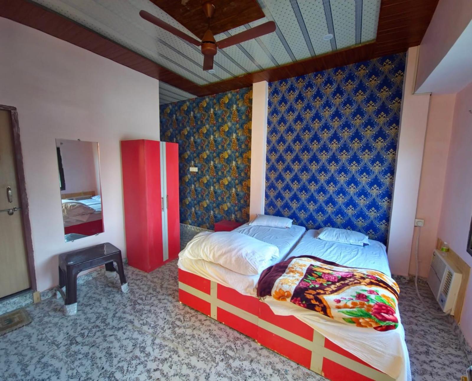 Hotel Kalika P Guest House Varanasi Exterior photo
